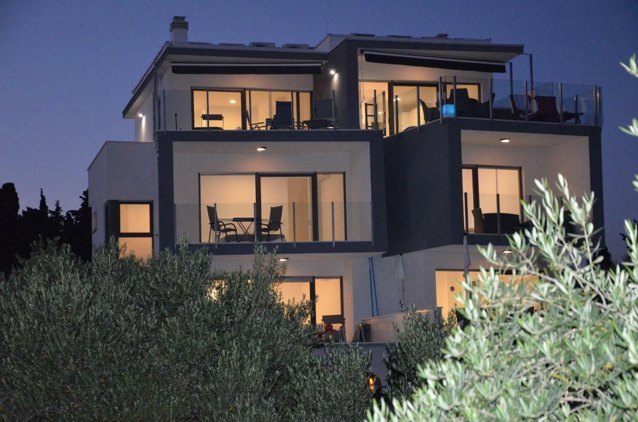 Villa Karen Vodice Grgurev Ante Kukure 93 Экстерьер фото