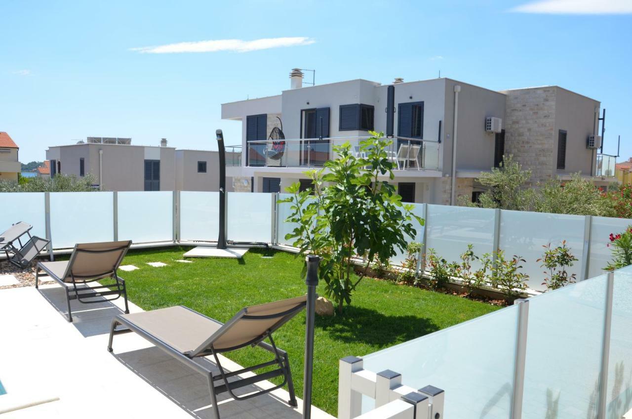 Villa Karen Vodice Grgurev Ante Kukure 93 Экстерьер фото